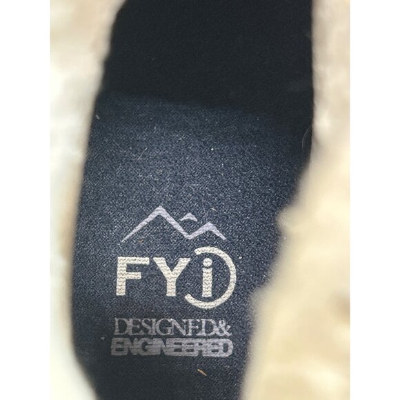 New Balance Womens Winter Hiking Boots Size 8.5 Navy Vibram Sole Primaloft - Picture 9 of 10